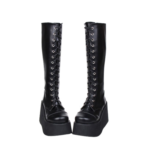 Thoughtfully Designed Boots in a Timeless Style