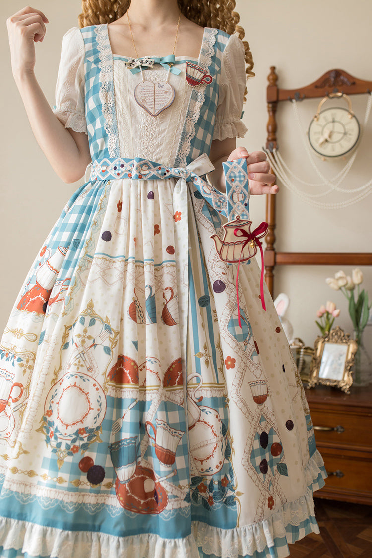 Casually Elegant Dress with a Refined Edge