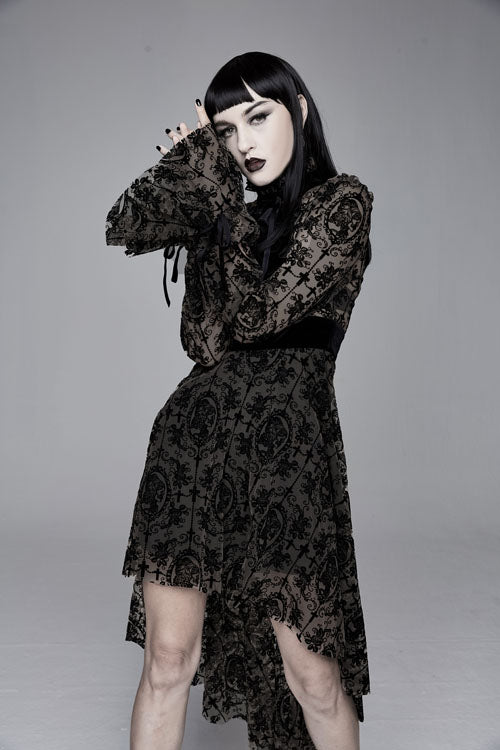 Finely Styled Dress with a Classic Vintage Look