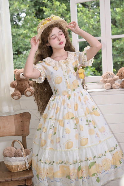 Vintage Style Dress with a Modern Fit