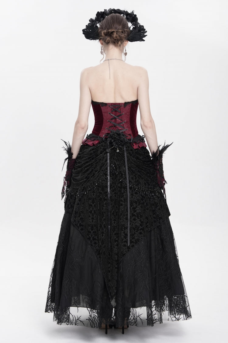 Finely Styled Garment with a Classic Vintage Look