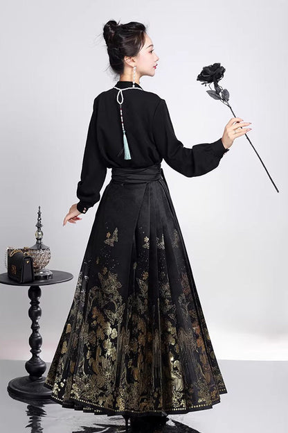 Beautifully Finished Garment in a Timeless Design