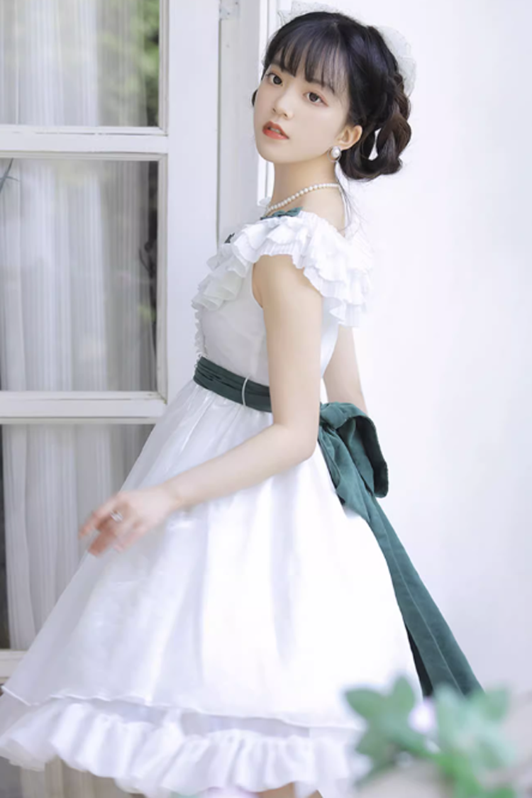 Casually Elegant Dress with a Refined Edge
