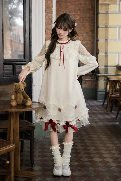 Effortlessly Elegant Dress with a Timeless Design