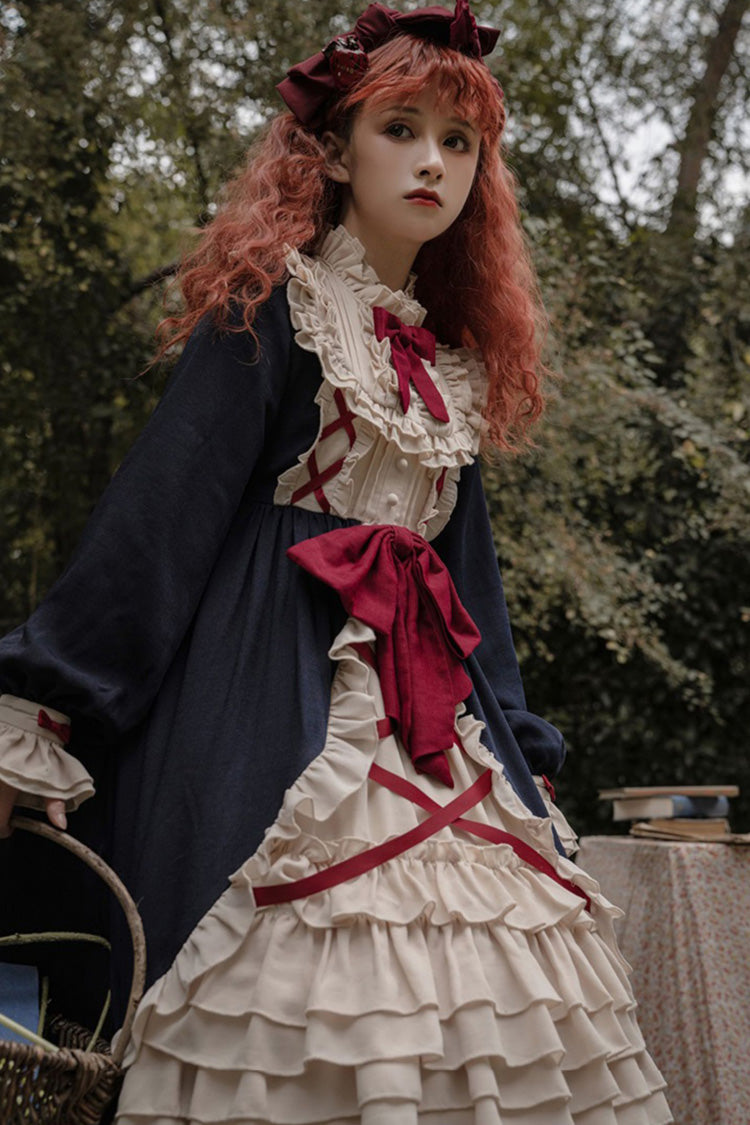 Subtly Elegant Dress with a Refined Vintage Look