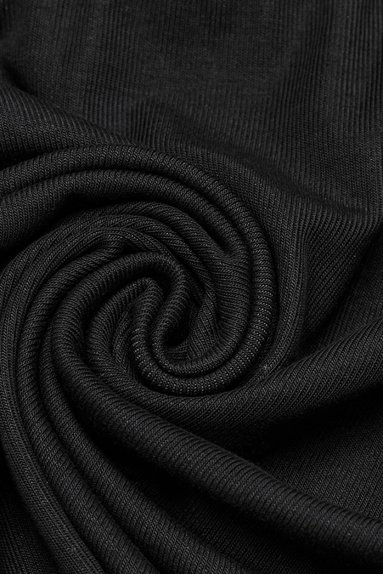 Sophisticated Garment with a Clean Classic Look