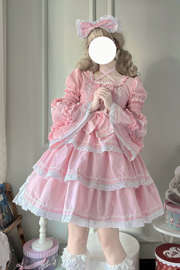 Finely Styled Dress with a Classic Vintage Look