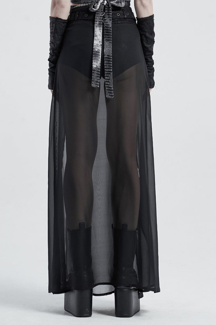 Finely Styled Garment with a Classic Vintage Look