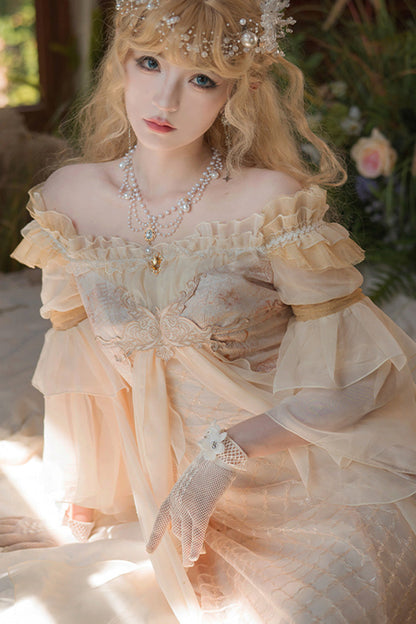 Classic Designed Dress in a Timeless Cut