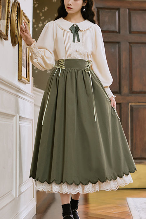 Finely Styled Dress with a Classic Vintage Look