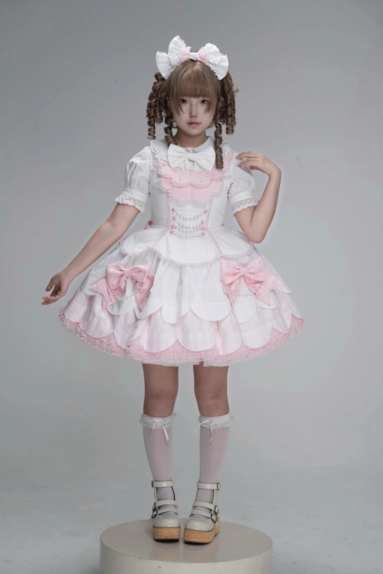 Subtly Elegant Dress with a Refined Vintage Look