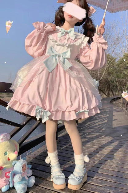 Vintage Style Dress with a Modern Fit