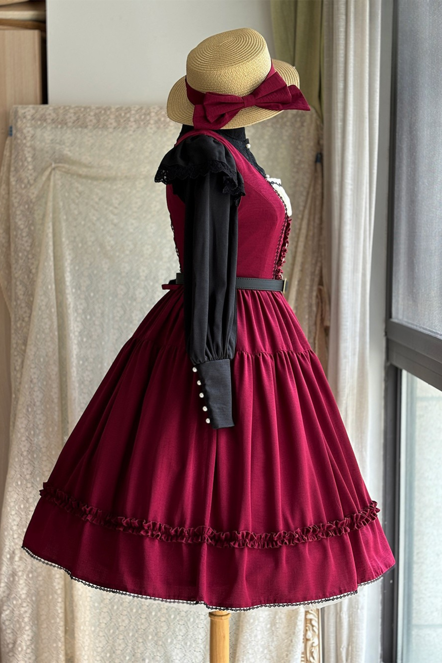 Sketch Wild Rose Lolita Jumper Skirt