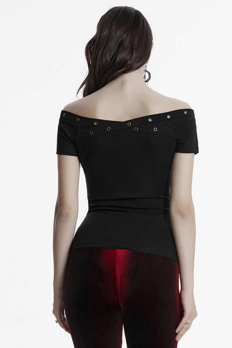 Classic Vintage Blouse with a Flattering Fit