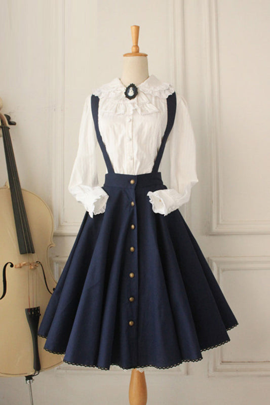 Finely Styled Dress with a Classic Vintage Look