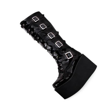 Casually Elegant Boots with a Refined Edge