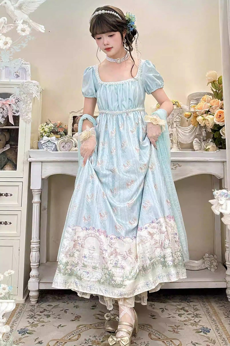 Finely Styled Dress with a Classic Vintage Look
