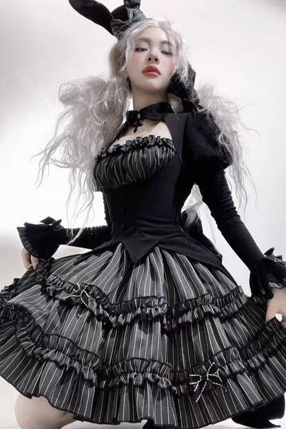 Casually Elegant Dress with a Refined Edge