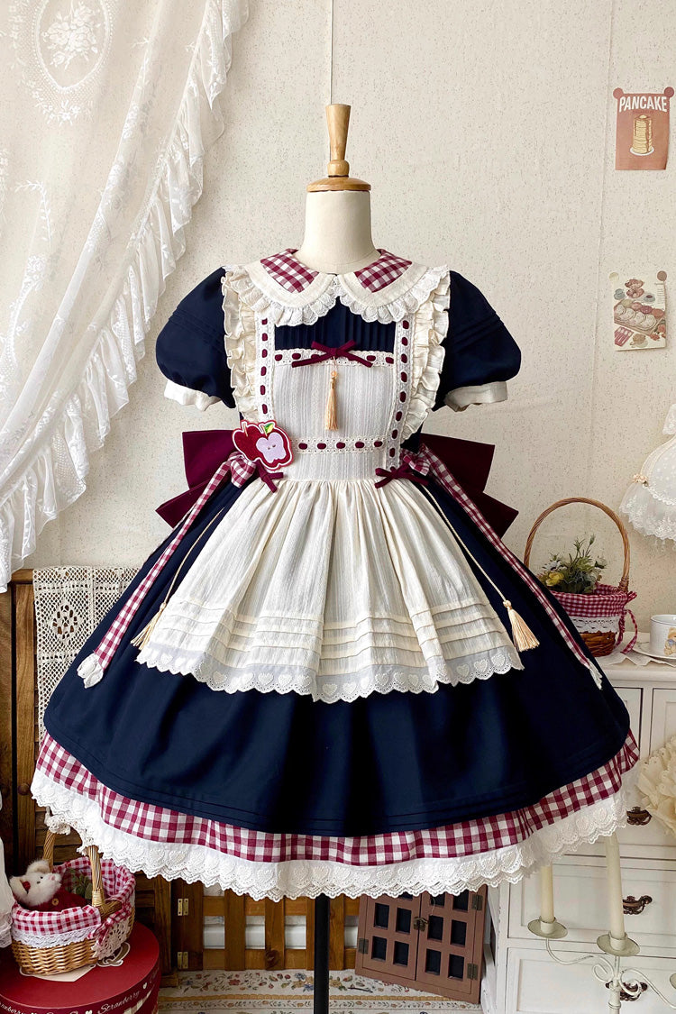 Finely Styled Dress with a Classic Vintage Look