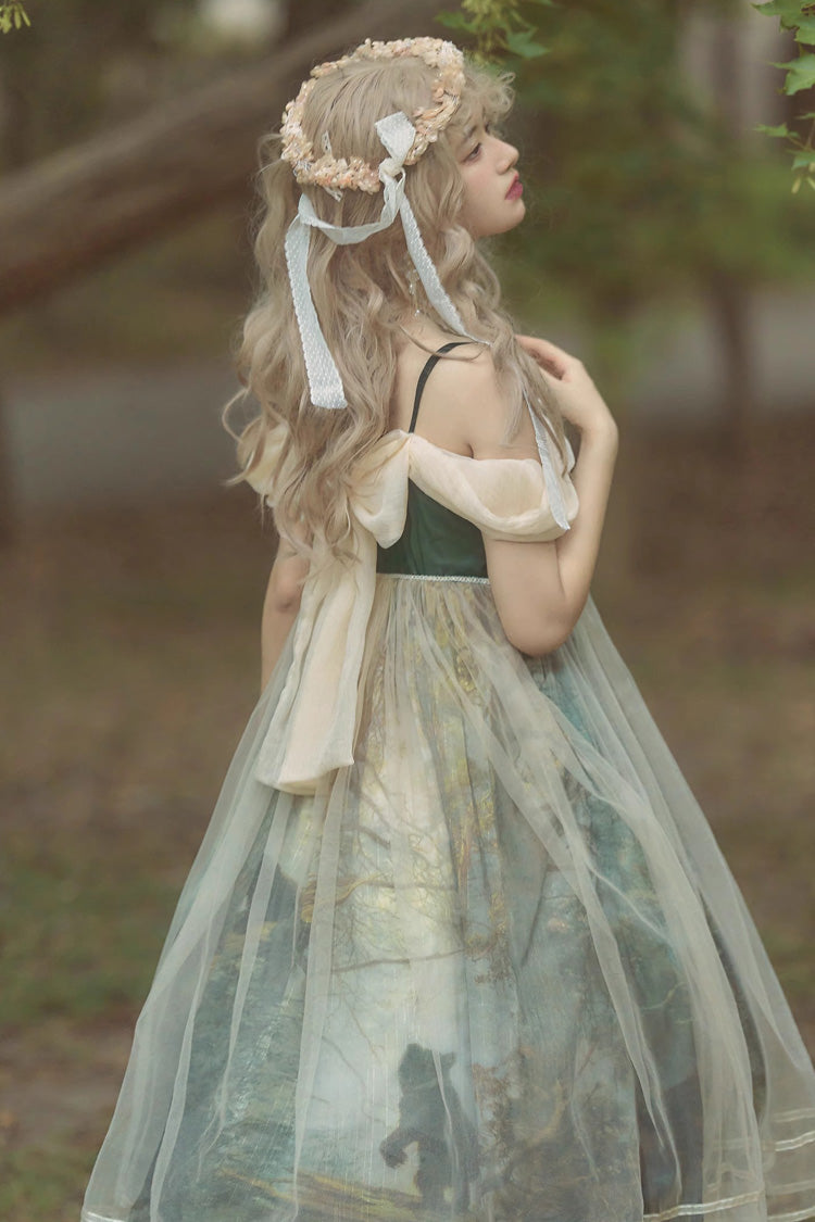 Finely Styled Dress with a Classic Vintage Look