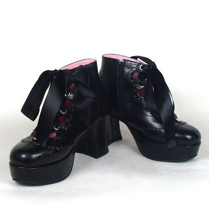 Thoughtfully Designed Shoes in a Timeless Style