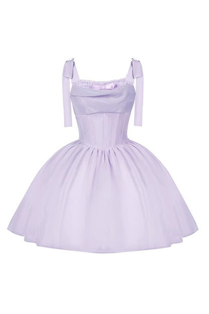 Casually Elegant Dress with a Refined Edge