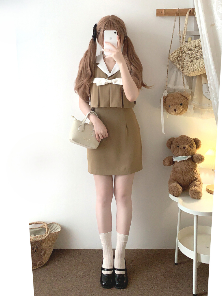 Retro Ribbon Camel Lapel Rich One-piece Dress