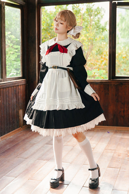 Finely Styled Dress with a Classic Vintage Look