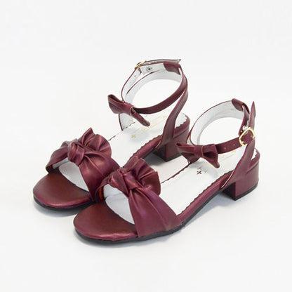 Casually Elegant Sandals with a Refined Edge