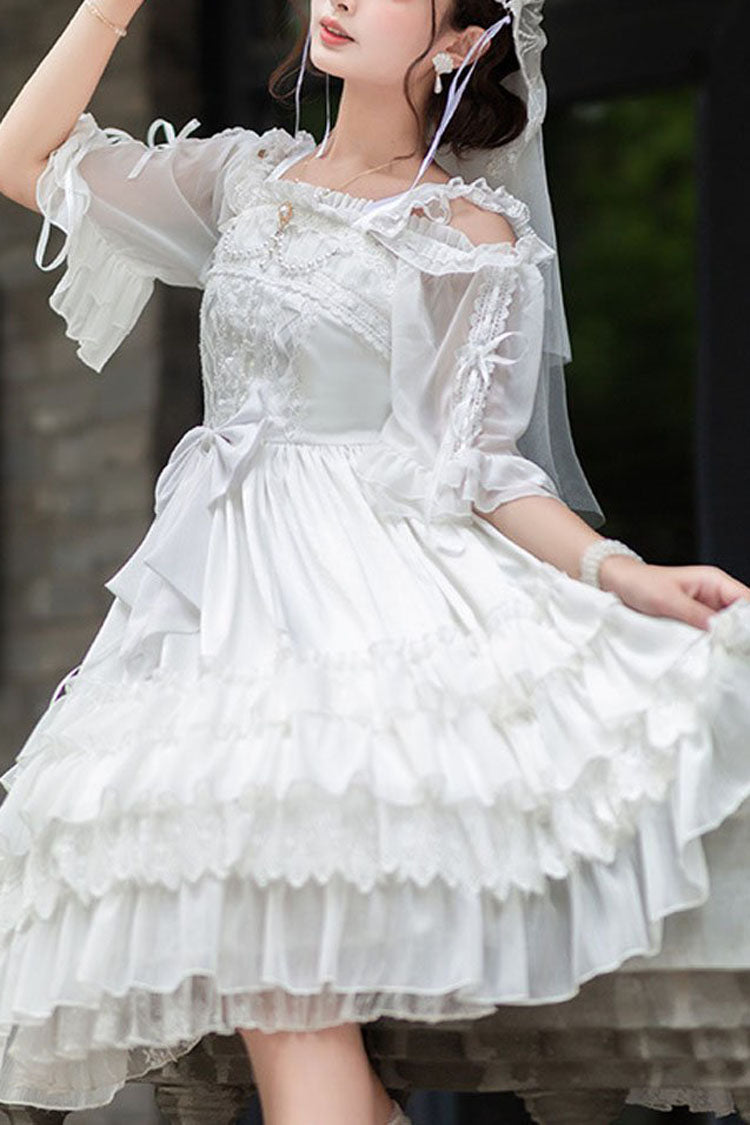 Subtly Elegant Dress with a Refined Vintage Look