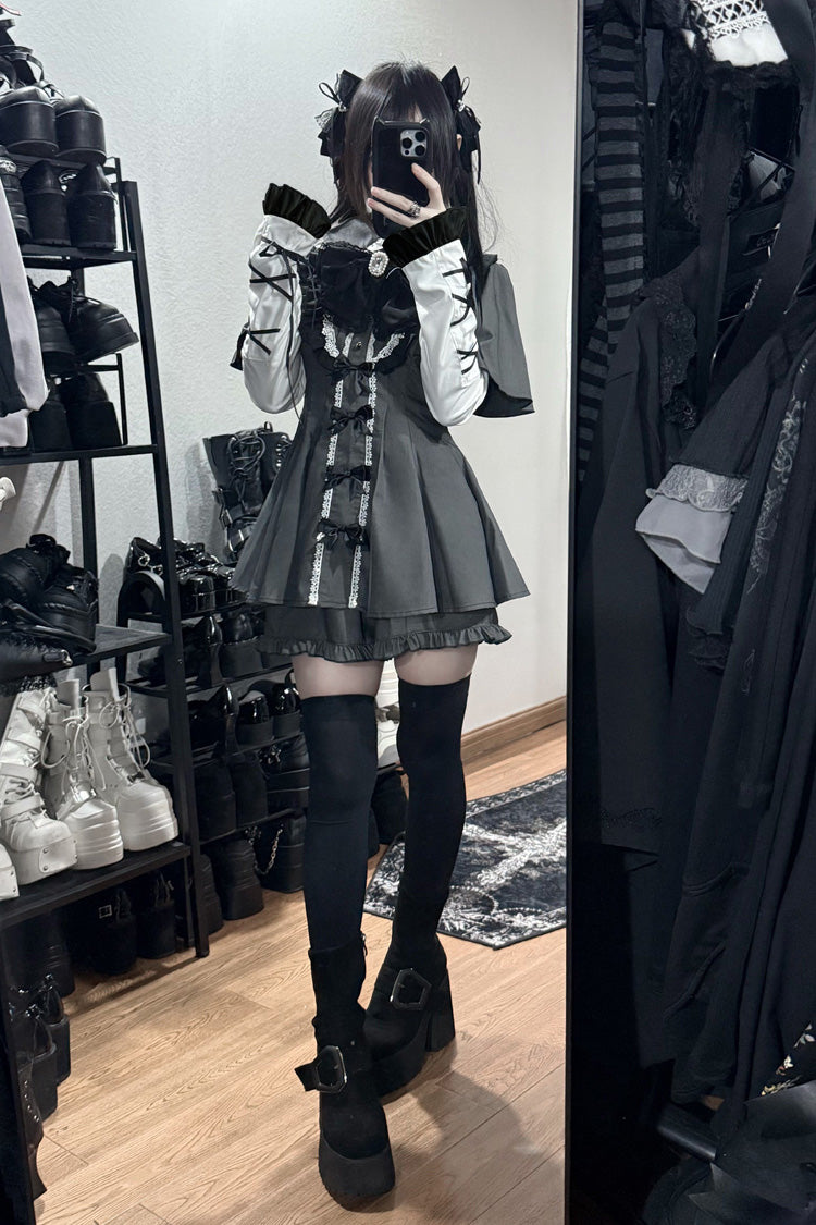 Casually Elegant Dress with a Refined Edge