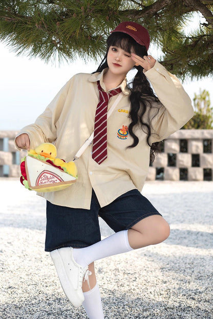 Elegantly Styled Bag for Everyday Wear