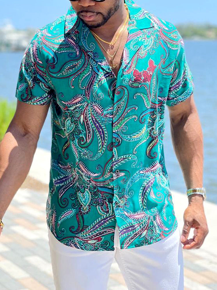 Finely Styled Shirt with a Classic Vintage Look