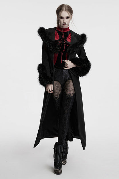 Beautifully Finished Coat in a Timeless Design