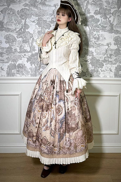 Classic Vintage Blouse with a Flattering Fit