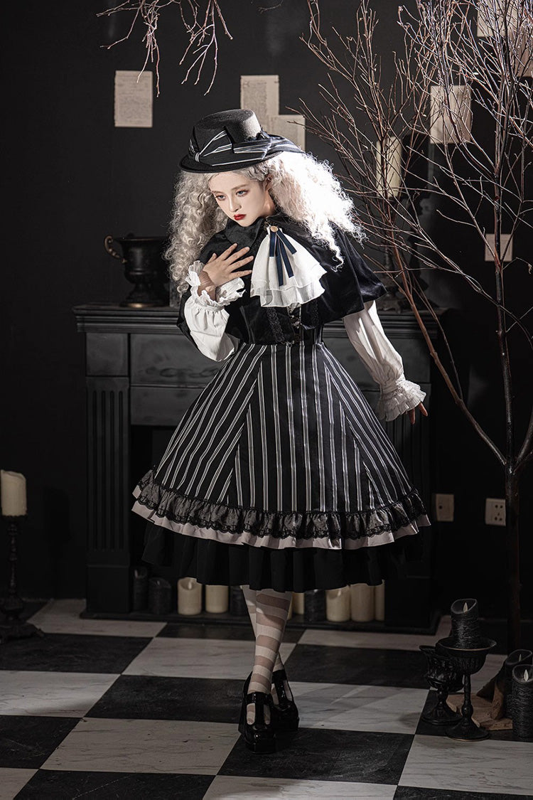 Finely Styled Garment with a Classic Vintage Look
