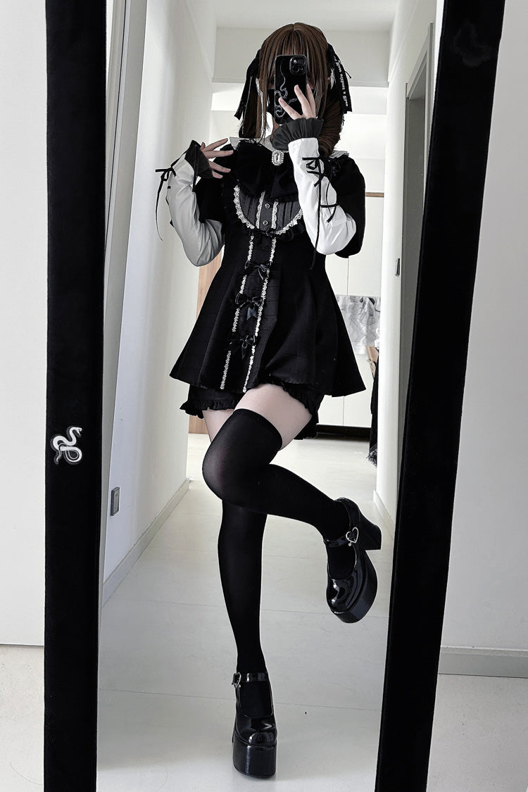Casually Elegant Dress with a Refined Edge