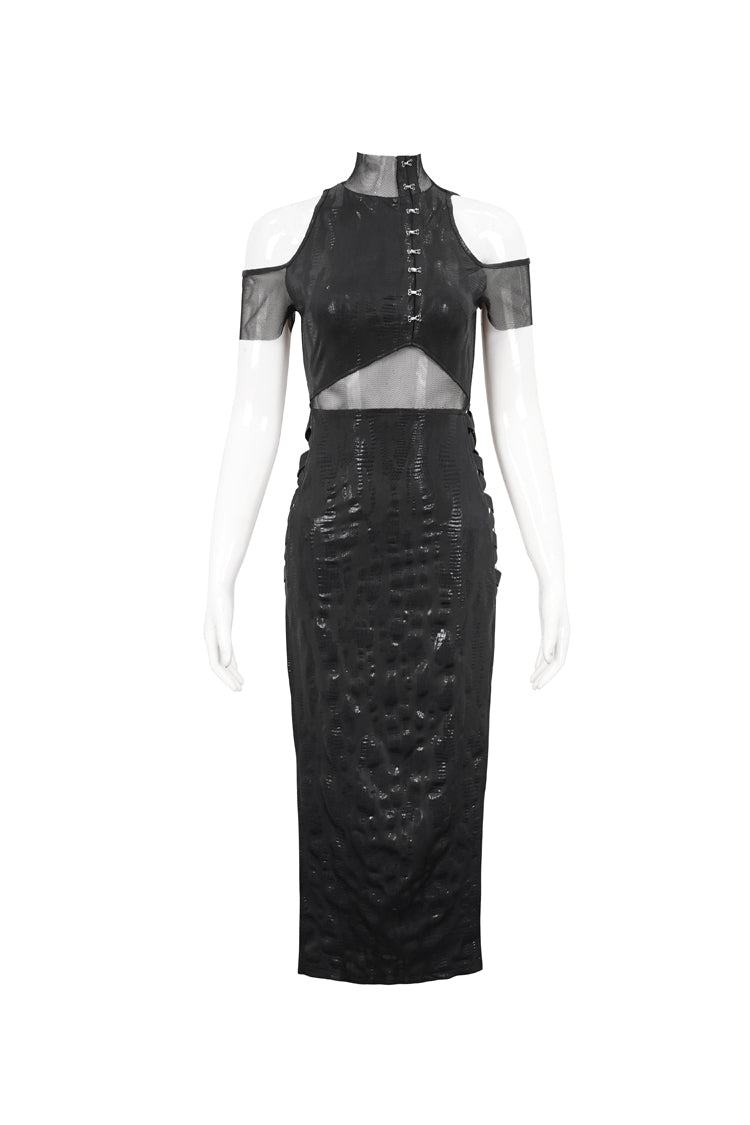 Finely Styled Dress with a Classic Vintage Look