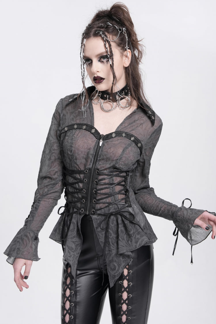 Beautifully Crafted Blouse in a Classic Style