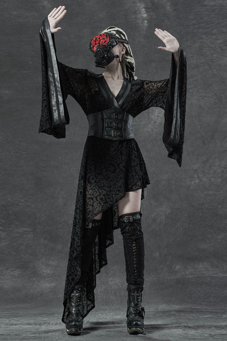 Finely Styled Dress with a Classic Vintage Look