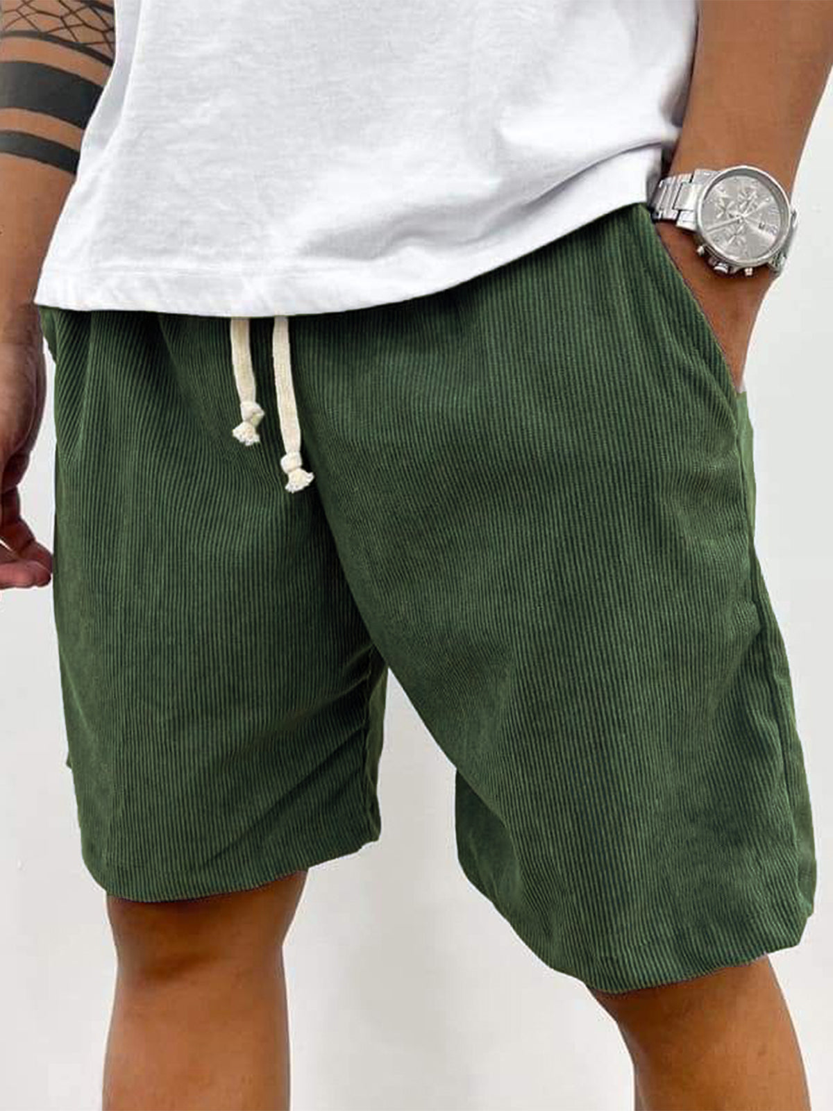 Vintage Style Garment with a Modern Fit