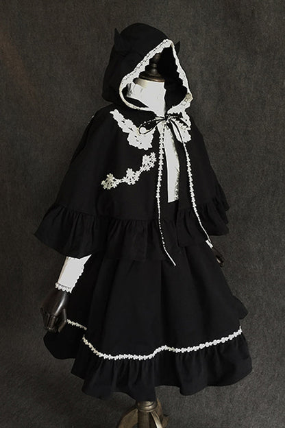 Finely Styled Garment with a Classic Vintage Look