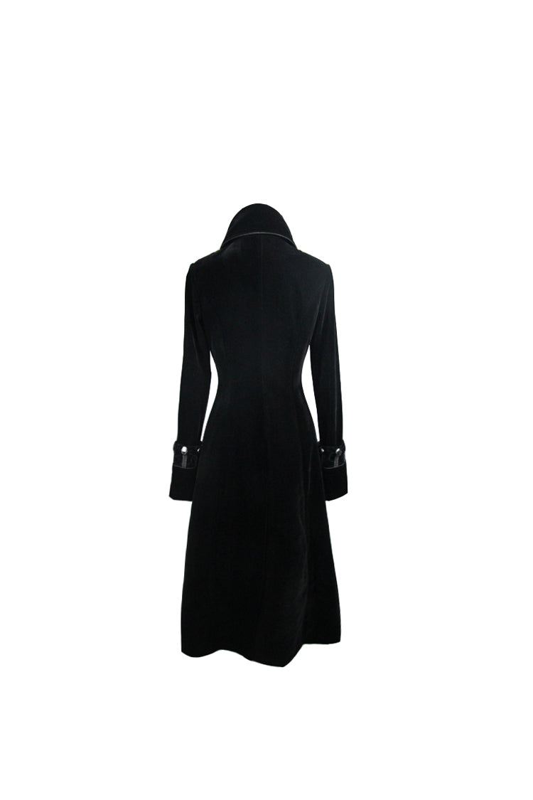 Classic Vintage Coat with a Flattering Fit