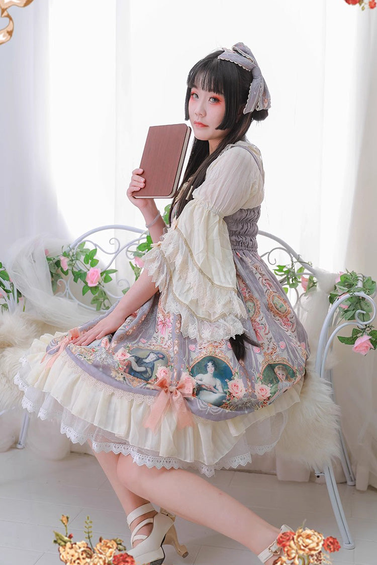 Finely Styled Dress with a Classic Vintage Look