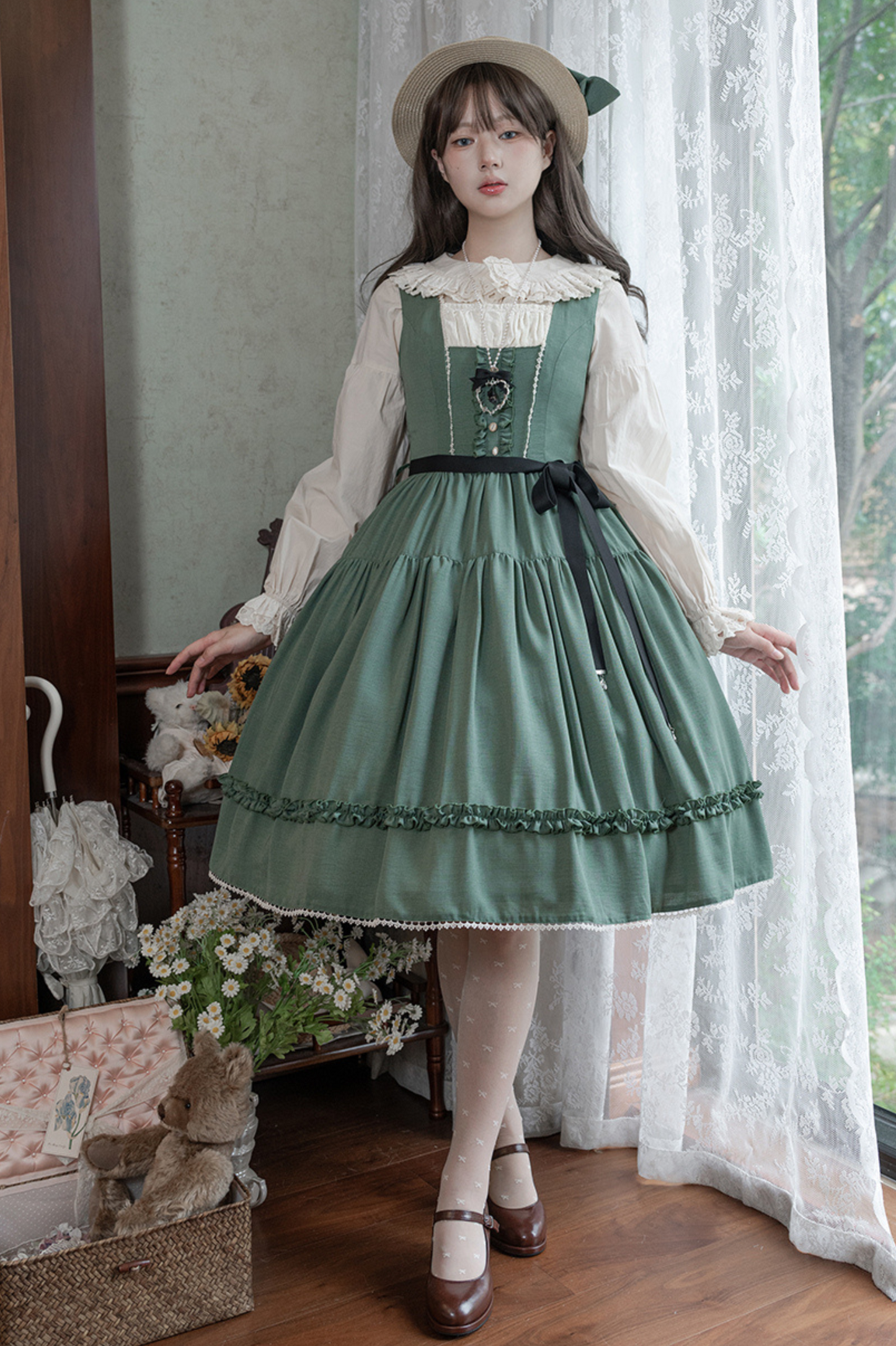 Sketch Wild Rose Lolita Jumper Skirt