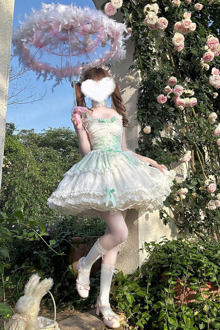 Subtly Elegant Dress with a Refined Vintage Look