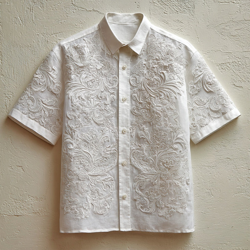 Finely Styled Shirt with a Classic Vintage Look
