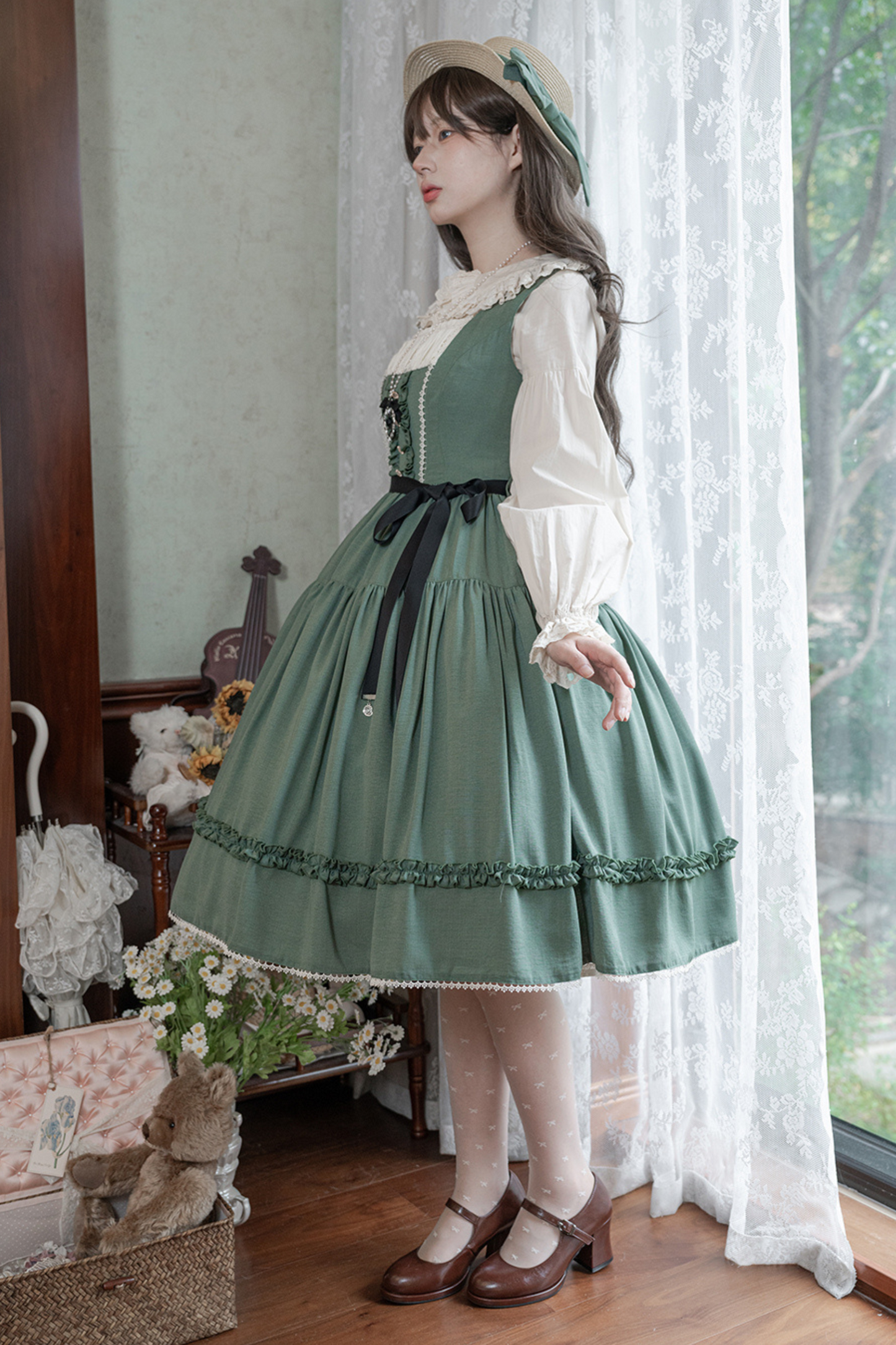Sketch Wild Rose Lolita Jumper Skirt