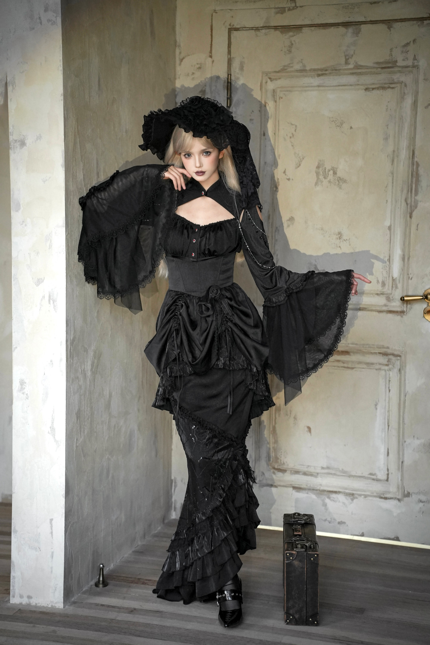 Dark Flower Gothic Lolita Set