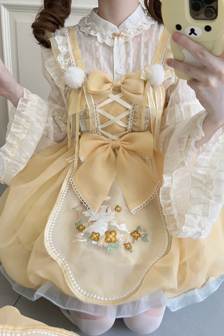 Subtly Elegant Dress with a Refined Vintage Look